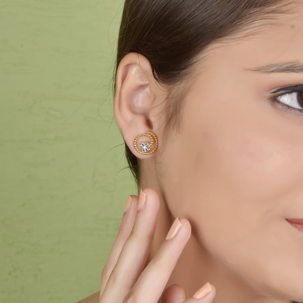 Éclat Diamond Earring in Gold