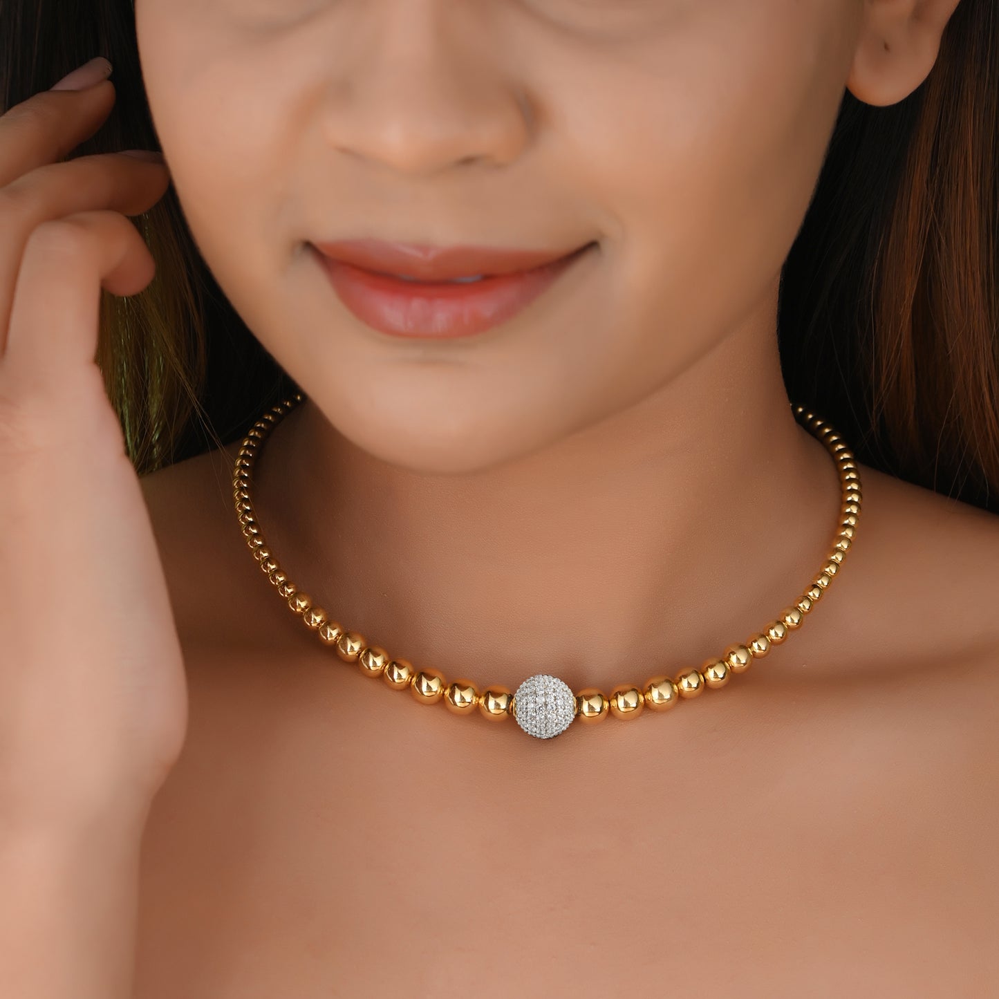 Aura Diamond Necklace in Yellow Gold
