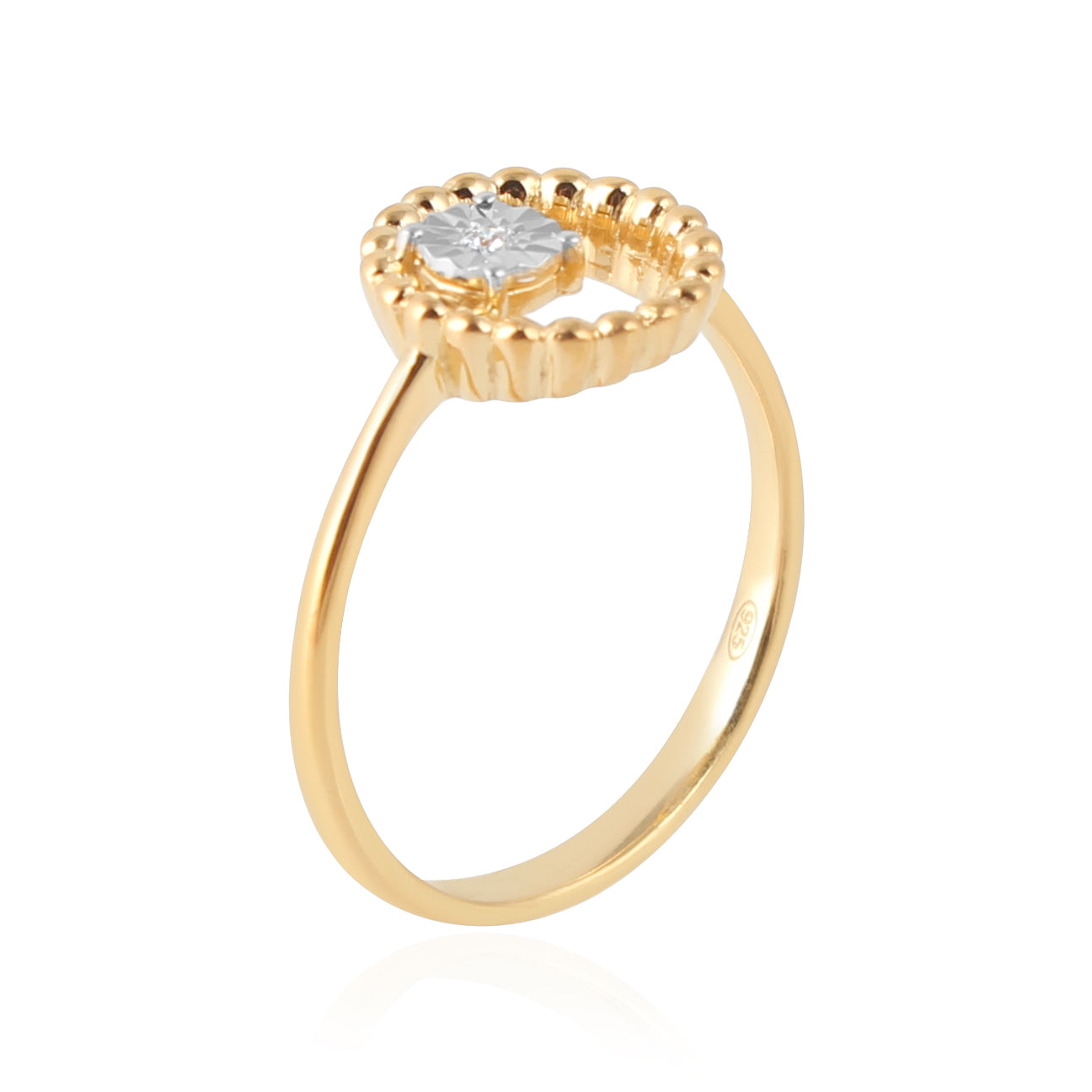 Éclat Diamond Ring in Yellow Gold