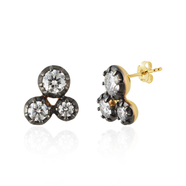 Prism Moissanite Earring in Gold