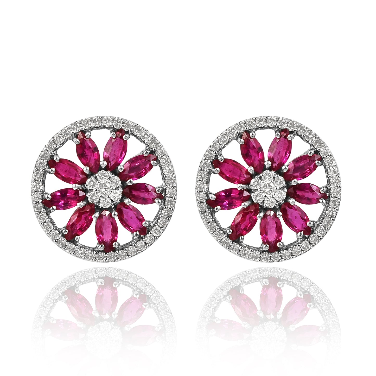 Shimmering Diamond Stud